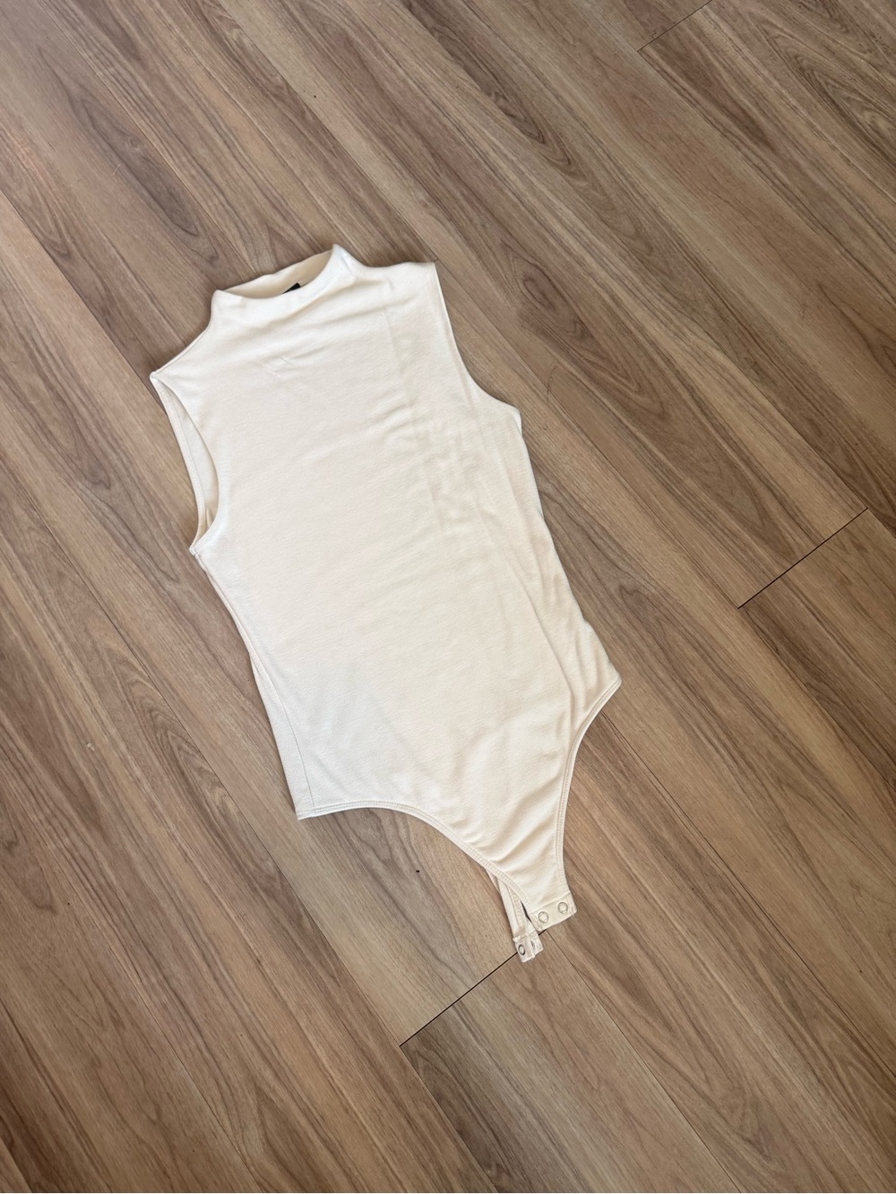 Express Sleeveless Mock Neck Bodysuit in Cream